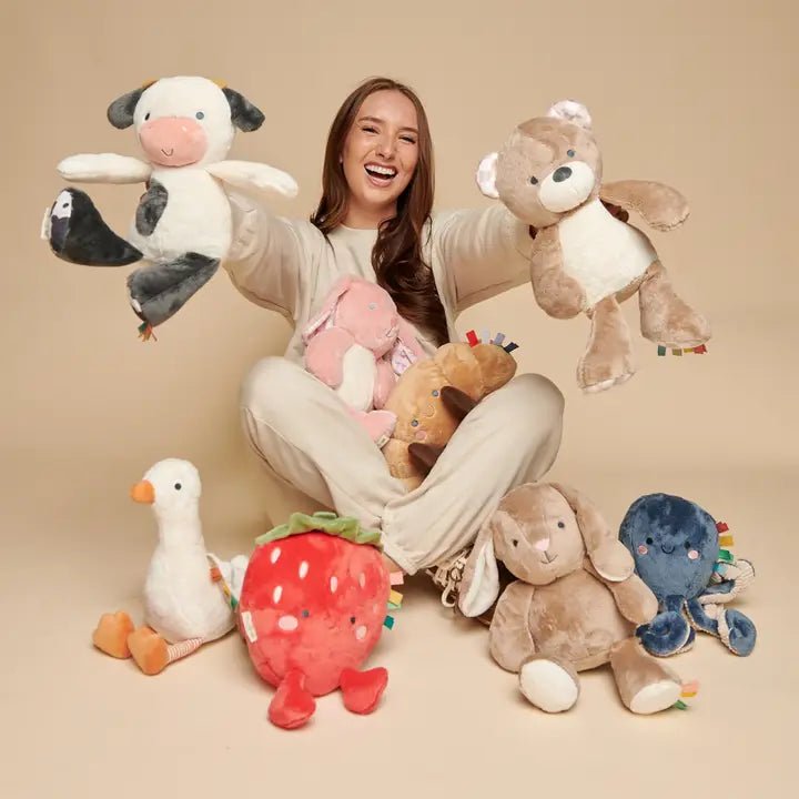 *New* Sweetie Snuggles™ Plush - Unshopables